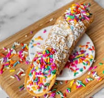 Large Cannoli